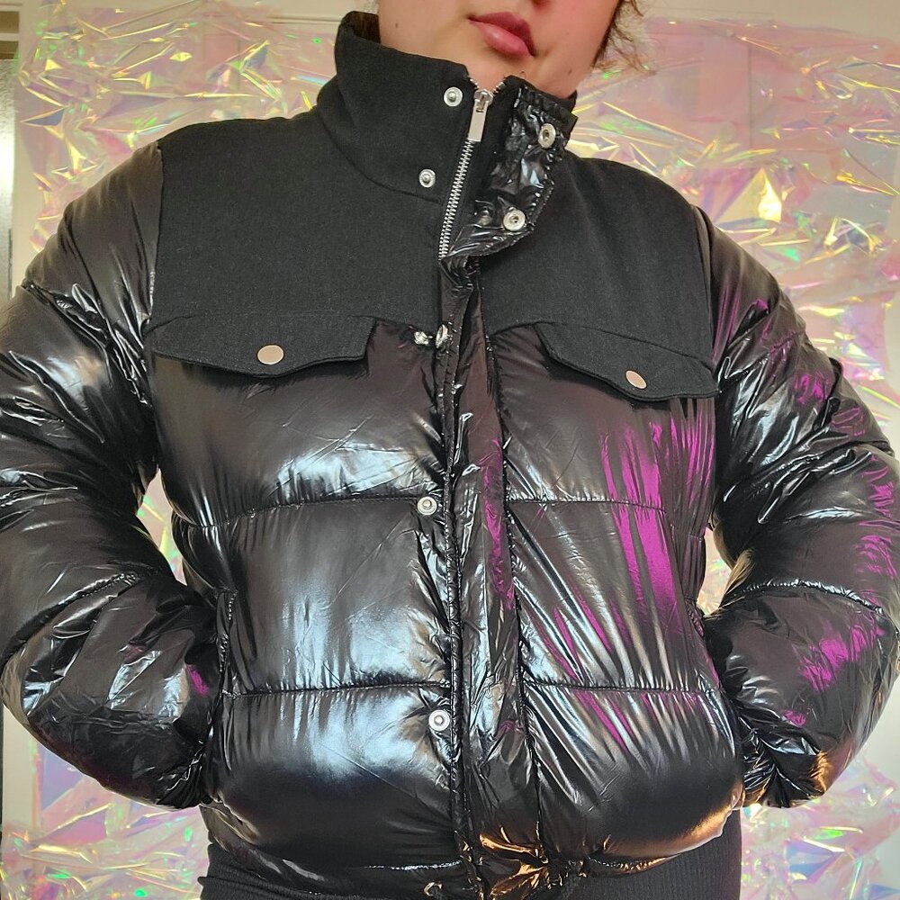 Women Black puffer jacket size L